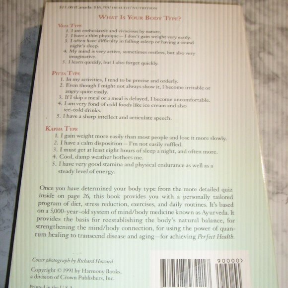 Perfect Health: The Complete Mind/Body Guide Hardcover. $5.00 AS AN ADD ON - Picture 2 of 2